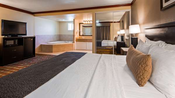  - Best Western Garden Villa Inn Roseburg - I-5, Exit 125