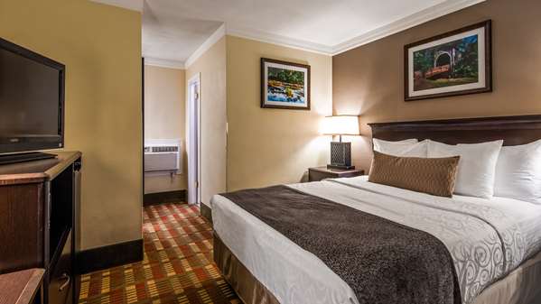  - Best Western Garden Villa Inn Roseburg - I-5, Exit 125