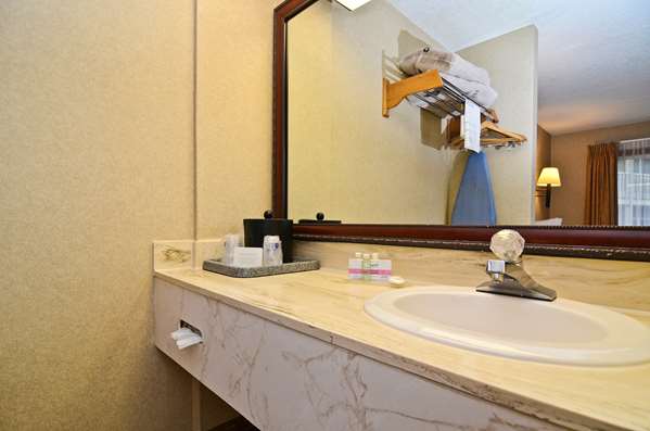  - Best Western Pier Point Inn Florence