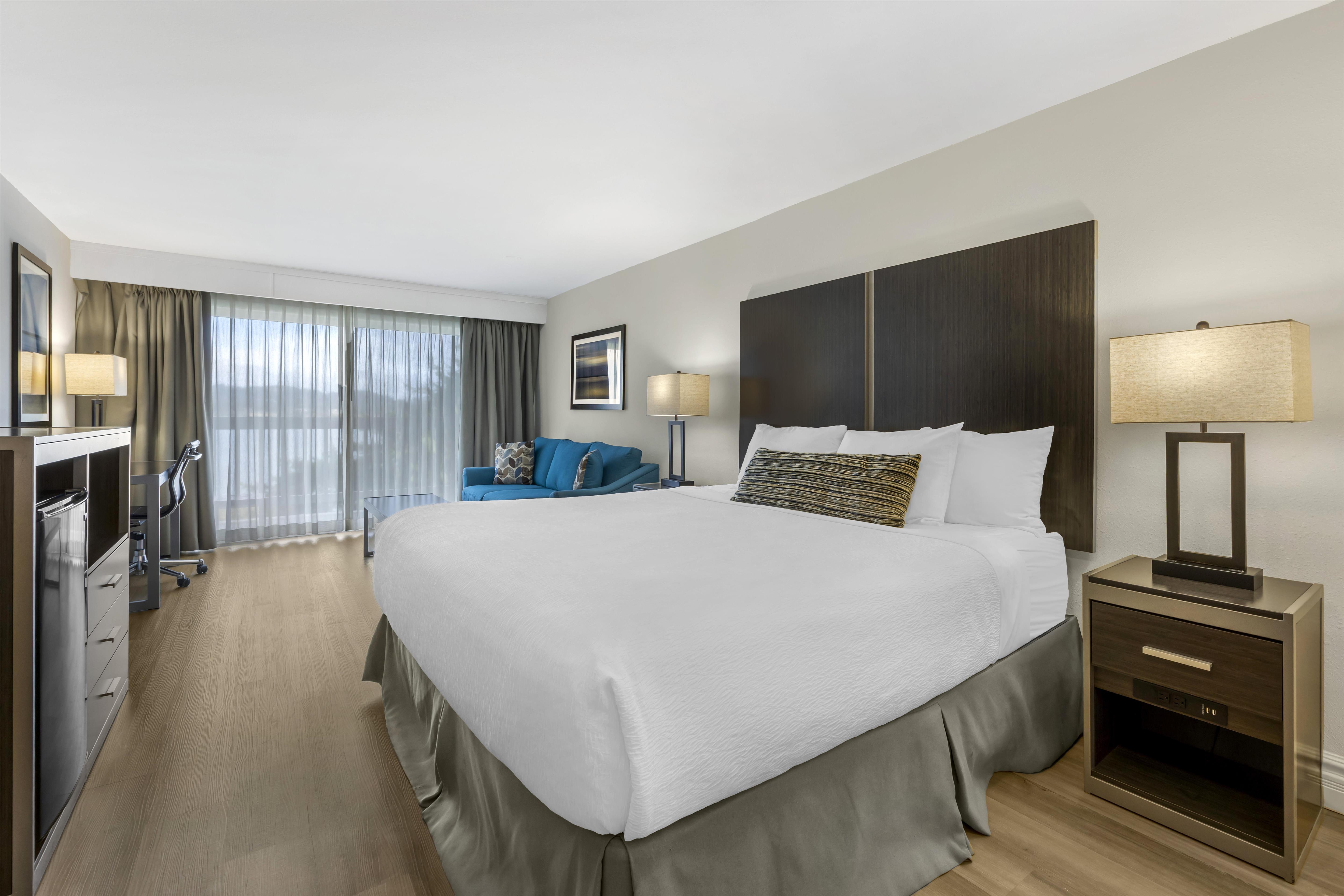 Best Western Pier Point Inn