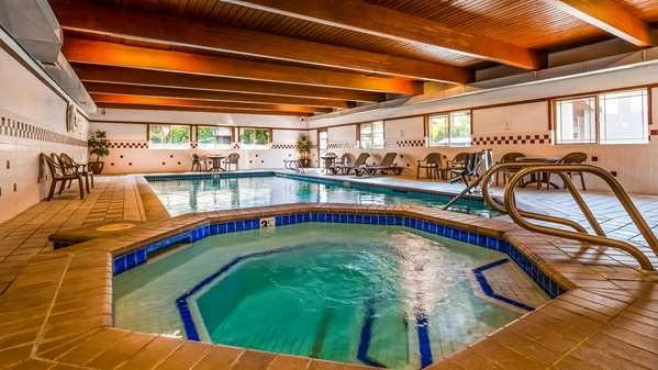 Pool - Best Western John Day Inn