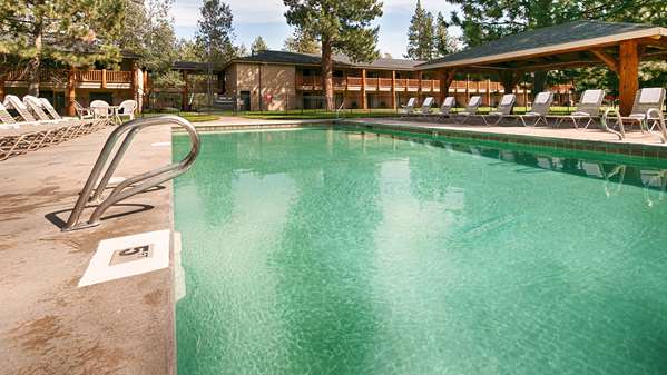 Pool - Best Western Ponderosa Lodge Sisters