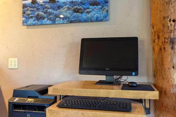 Conference Area - Best Western Ponderosa Lodge Sisters