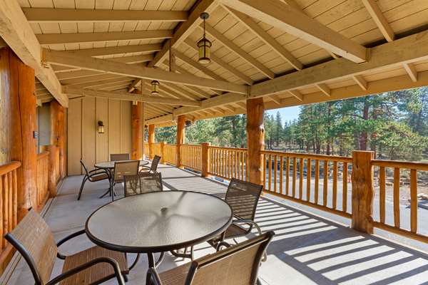  - Best Western Ponderosa Lodge Sisters