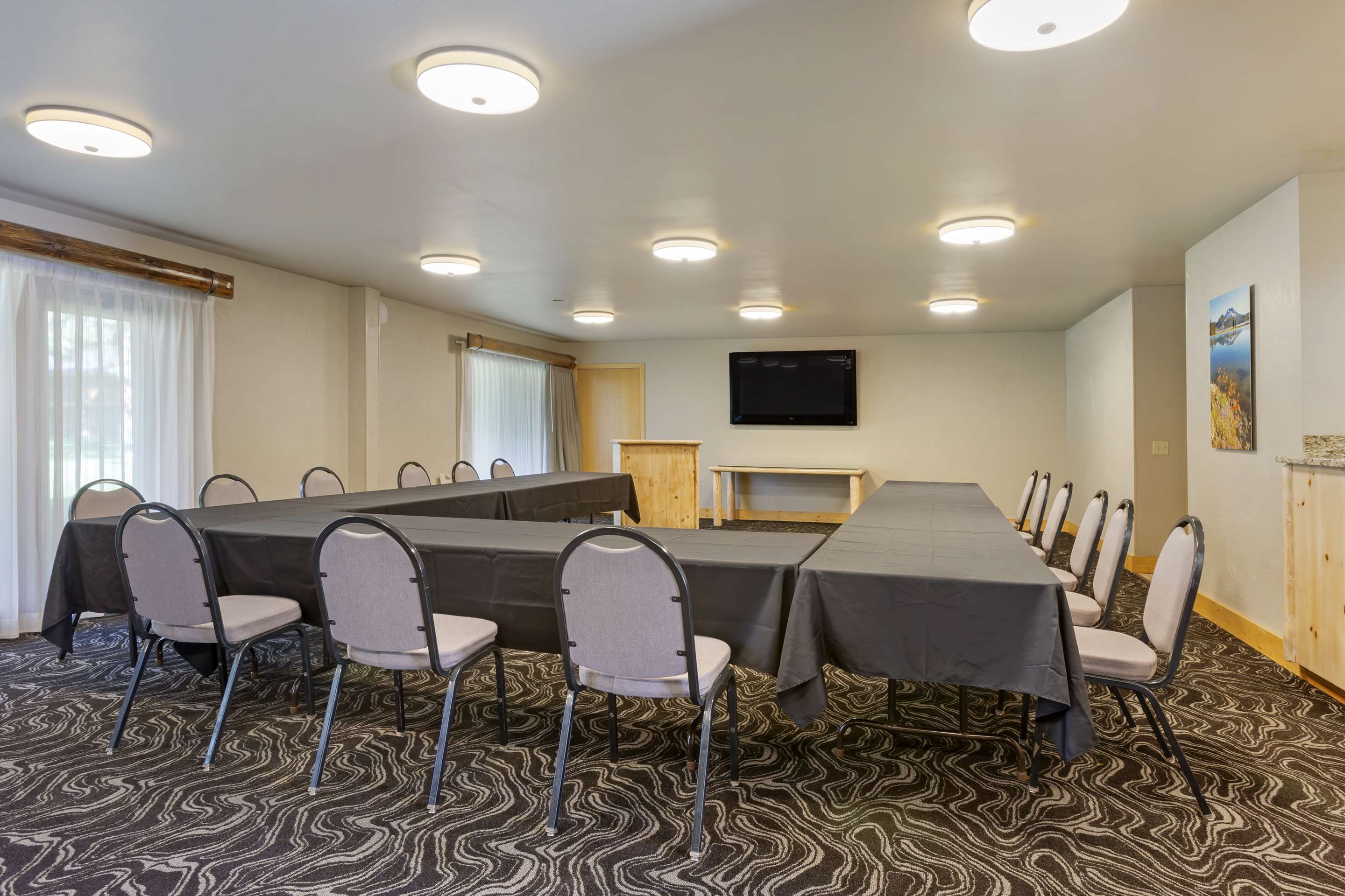 Meeting Room / Banquet Space | Best Western Ponderosa Lodge