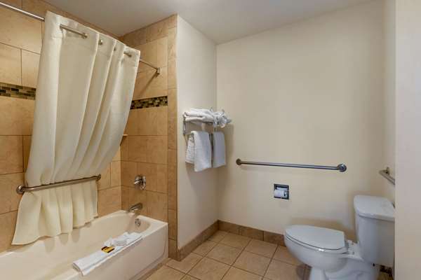  - Best Western Plus Ocean View Resort Seaside