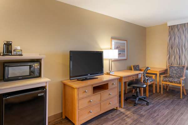  - Best Western Plus Ocean View Resort Seaside