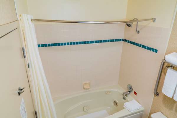  - Best Western Ontario Inn & Suites - I-84, Exit 376