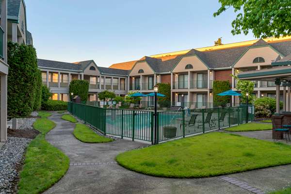 Exterior view - Best Western Pony Soldier Inn Airport Portland - I-205, Exit 23A