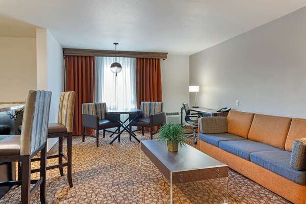 Suite - Best Western Plus Mill Creek Inn Salem - I-5, Exit 253