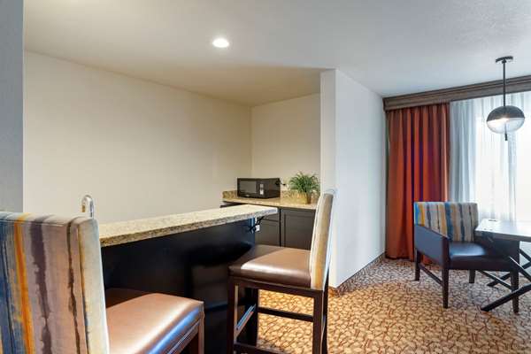 Suite - Best Western Plus Mill Creek Inn Salem - I-5, Exit 253