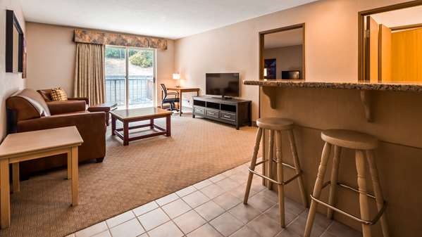 Suite - Best Western Inn at the Rogue Grants Pass - I-5, Exit 48