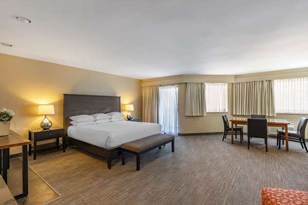  - Best Western Plus Hood River Inn