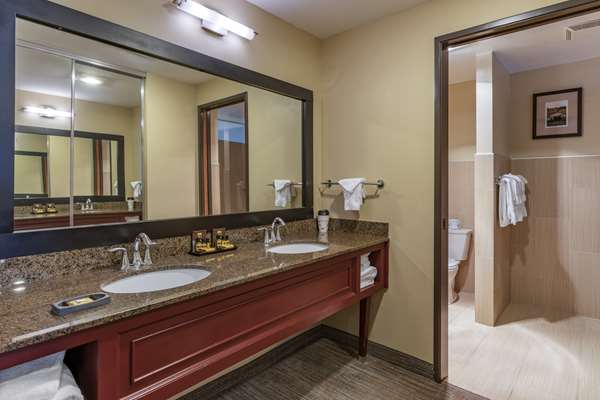 Suite - Best Western Plus Hood River Inn