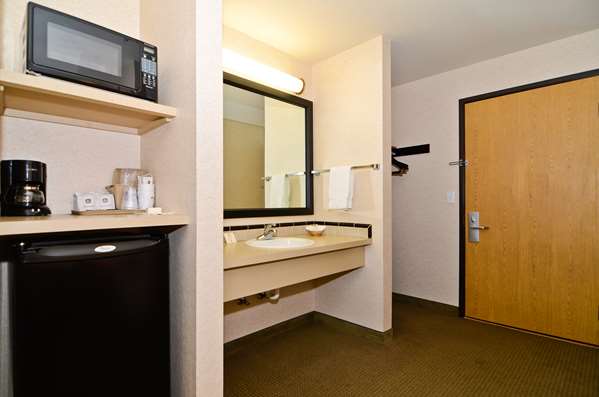  - Best Western Oak Meadows Inn St Helens