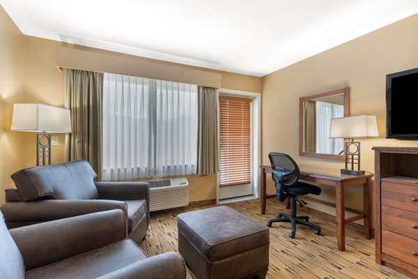  - Best Western Plus Columbia River Inn Cascade Locks