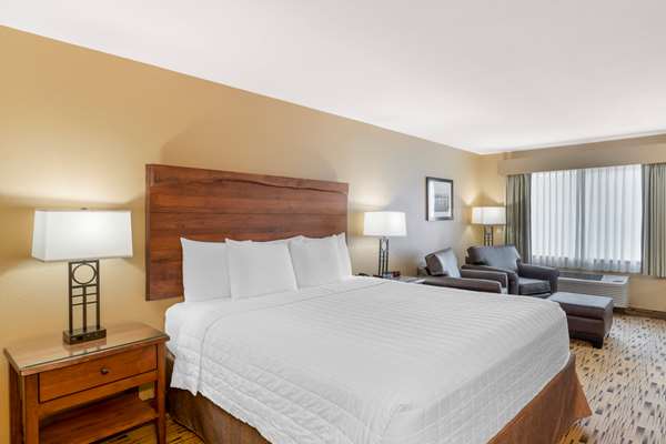  - Best Western Plus Columbia River Inn Cascade Locks