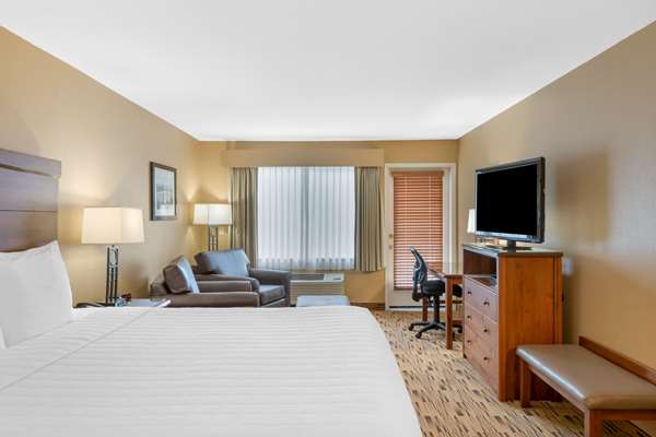  - Best Western Plus Columbia River Inn Cascade Locks