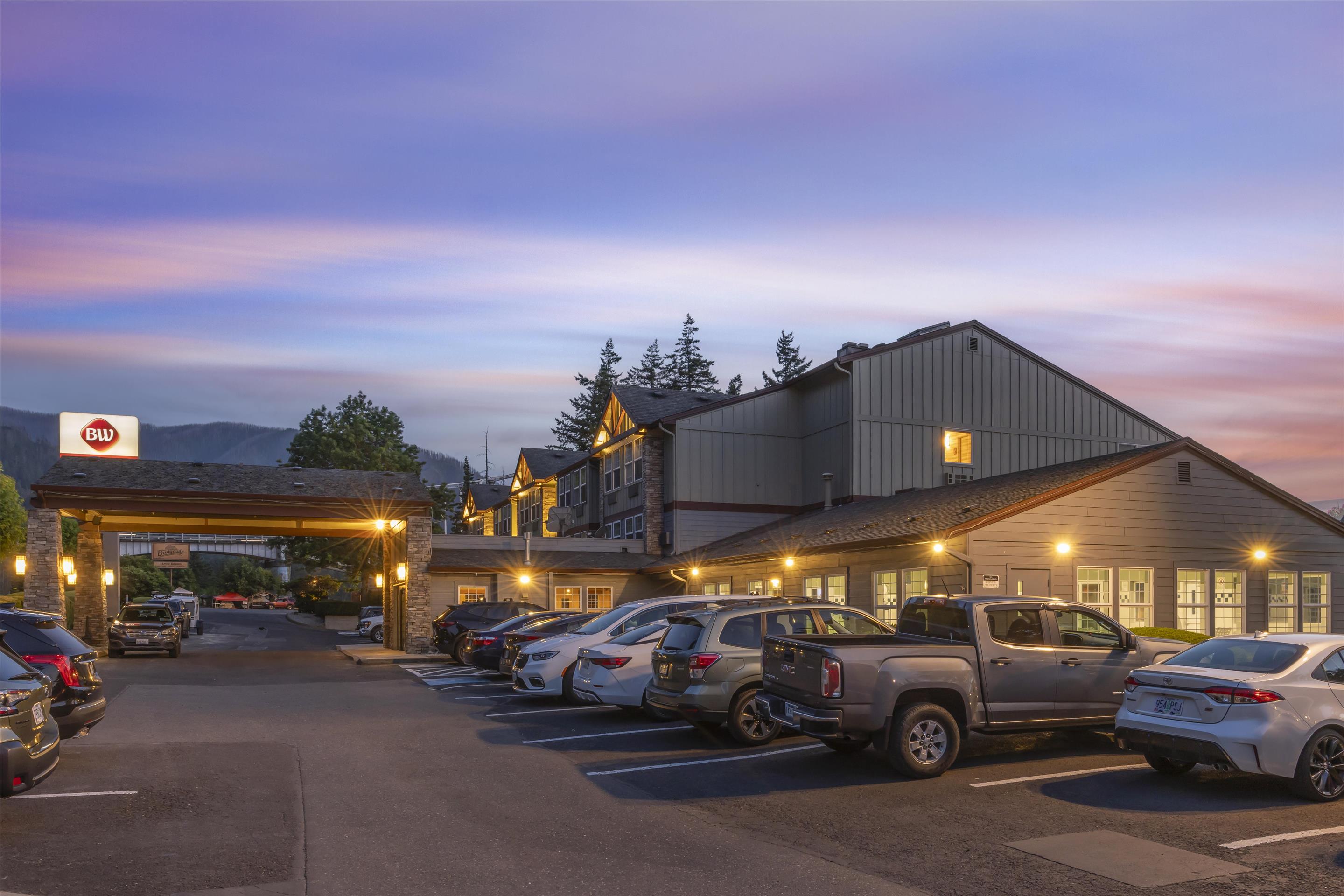 Exterior | Best Western Plus Columbia River Inn