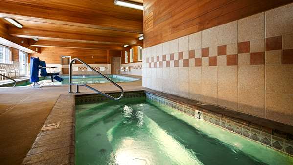 Pool - Best Western Plus Rama Inn & Suites La Grande
