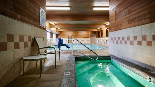 Pool - Best Western Plus Rama Inn & Suites La Grande