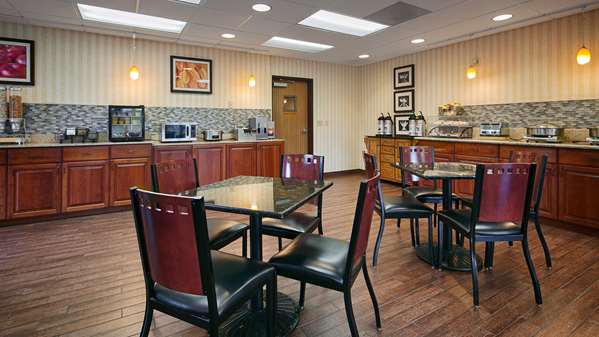 Restaurant - Best Western Plus Rama Inn & Suites La Grande