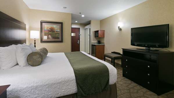  - Best Western University Inn & Suites Forest Grove