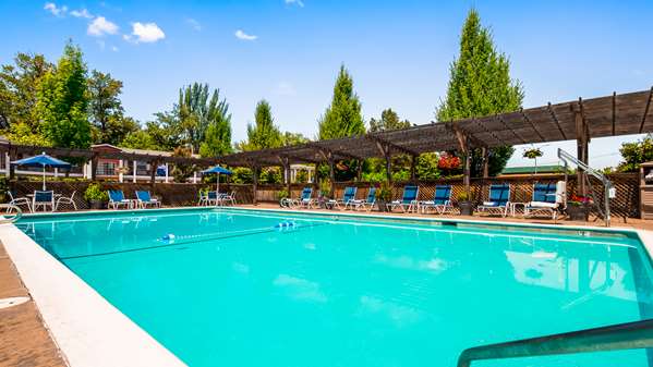 Pool - Best Western Horizon Inn Medford - I-5, Exit 27