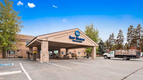 Exterior view - Best Western Newberry Station Hotel La Pine