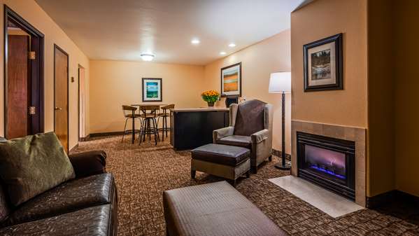 Suite - Best Western Newberry Station Hotel La Pine
