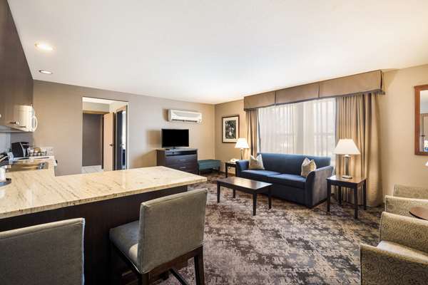 Suite - Best Western Windsor Inn Ashland - I-5, Exit 14