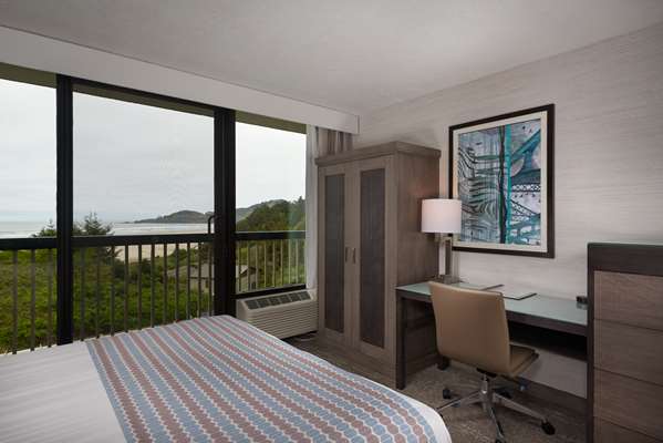  - Best Western Plus Agate Beach Inn Newport