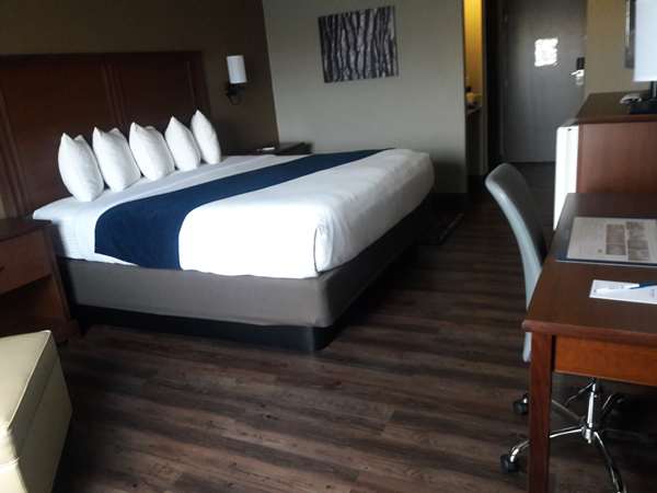  - Best Western Woodburn Hotel - I-5, Exit 271