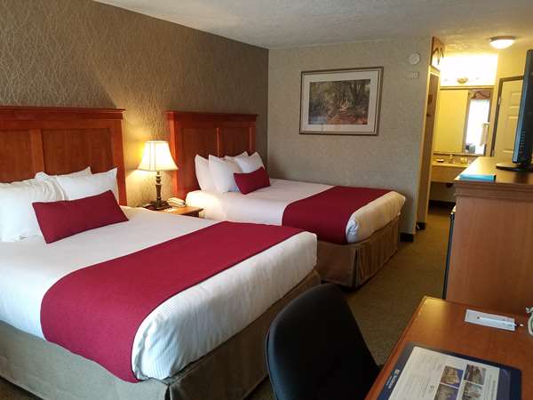  - Best Western Plus Rivershore Hotel Oregon City - I-205, Exit 9