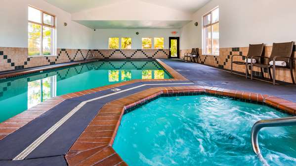 Pool - Best Western Plus Hartford Lodge Sutherlin - I-5, Exit 136
