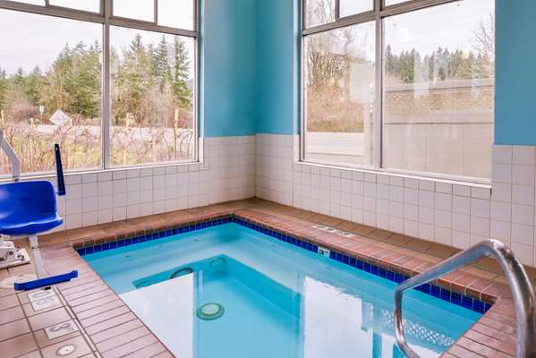 Pool - Best Western Cottage Grove Inn - I-5, Exit 174