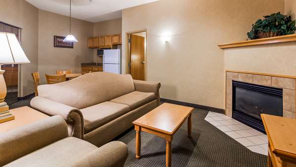 Suite - Best Western Plus Revere Inn & Suites Paradise