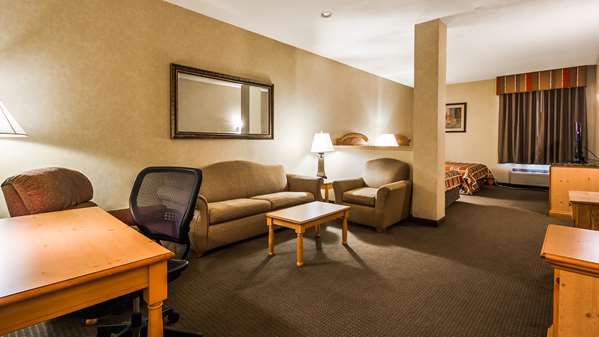 Suite - Best Western Plus Revere Inn & Suites Paradise
