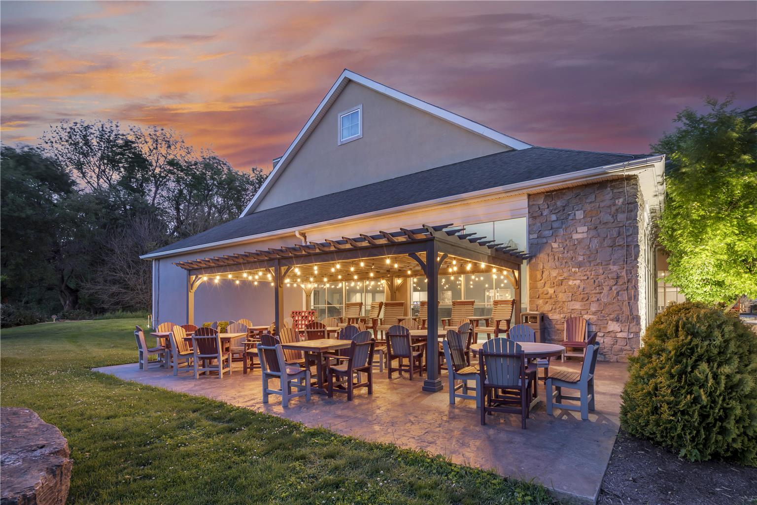 Best Western Plus Revere Inn & Suites
