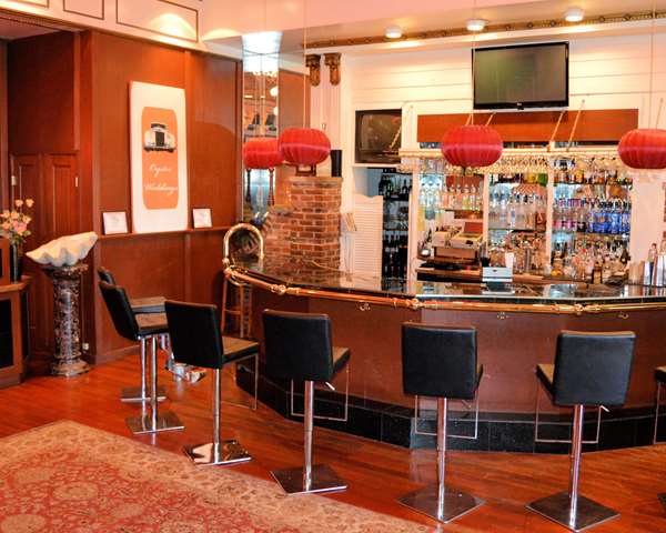 Bar - Best Western Plus Wilkes Barre City Center Hotel