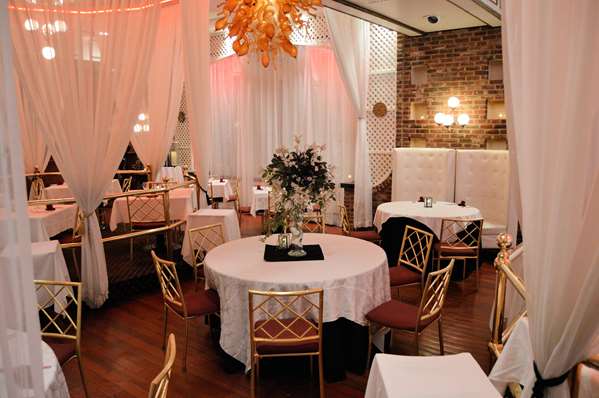 Restaurant - Best Western Plus Wilkes Barre City Center Hotel