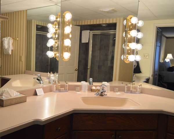 Suite - Best Western Plus Wilkes Barre City Center Hotel