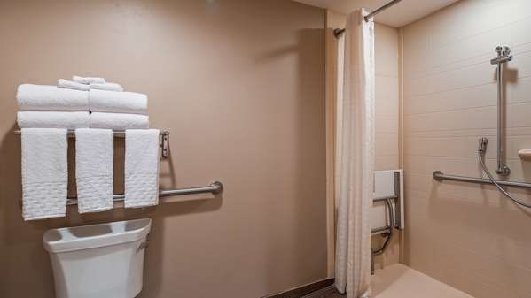  - Best Western Plus Intercourse Village Inn & Suites