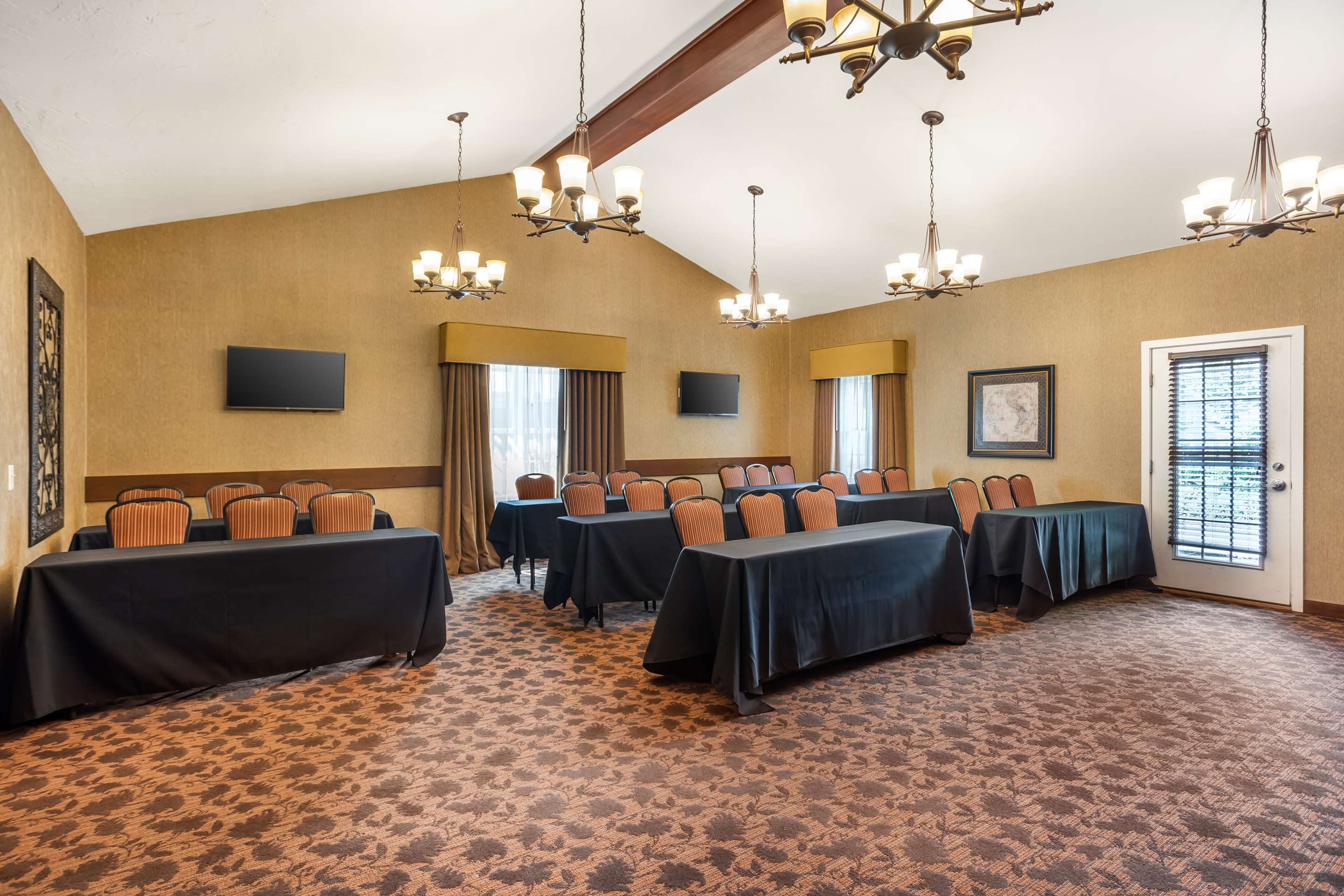 Meeting Room | Best Western Plus Intercourse Village Inn & Suites