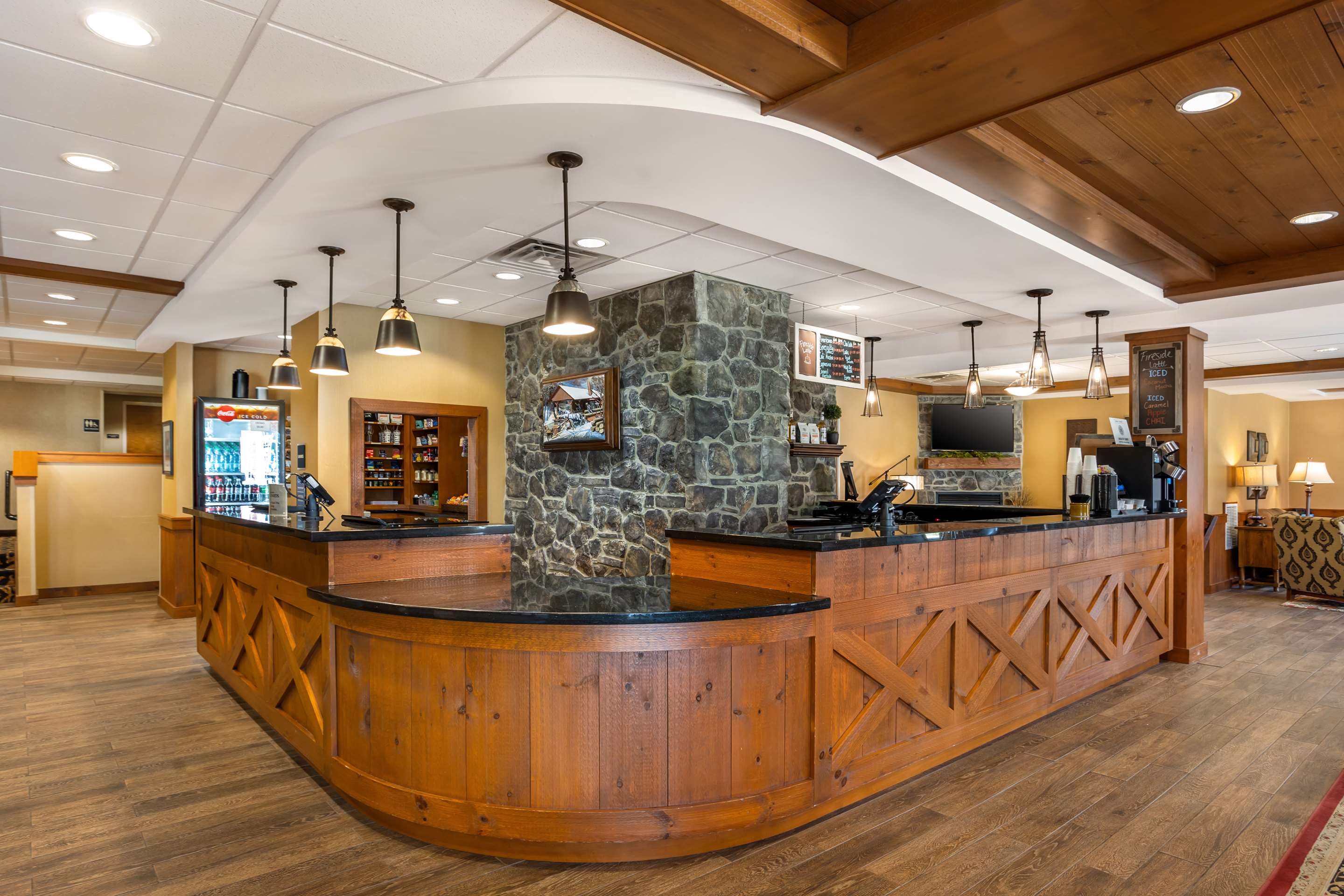 Coffee Shop | Best Western Plus Intercourse Village Inn & Suites