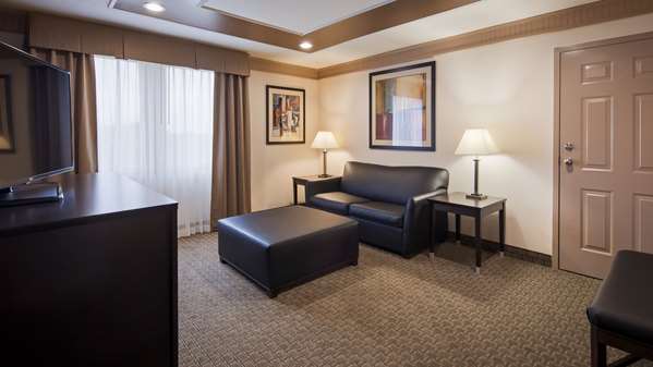 Suite - Best Western Plus Concordville Hotel Glen Mills