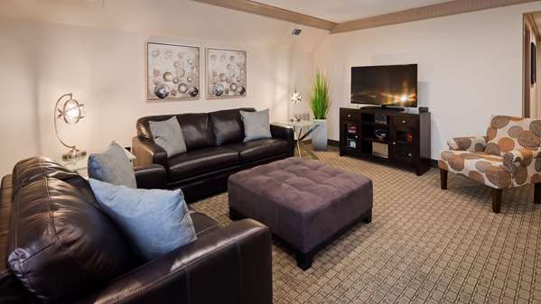 Suite - Best Western Plus Concordville Hotel Glen Mills