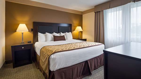 Suite - Best Western Plus Concordville Hotel Glen Mills
