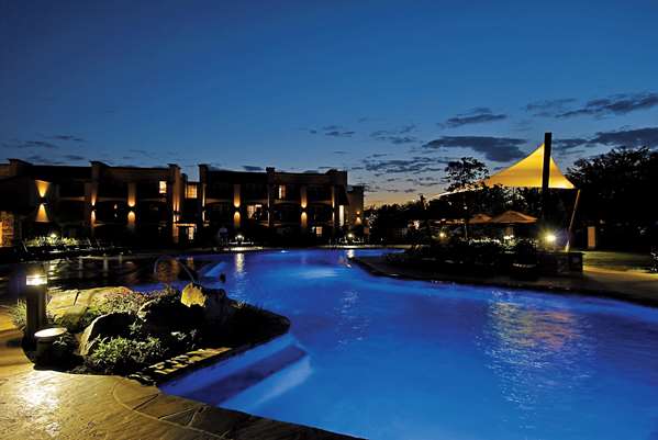 Pool - Eden Resort & Suites Lancaster