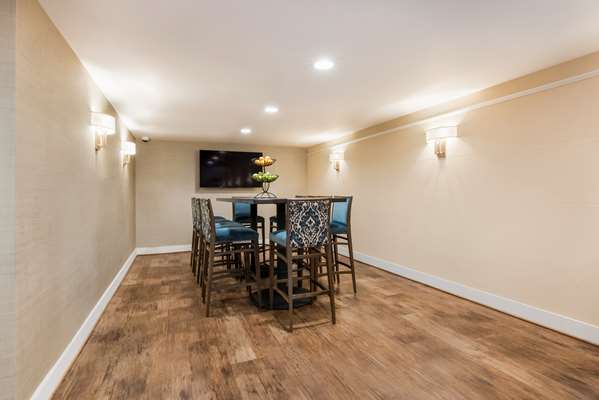 Amenities - Best Western Plus Independence Park Hotel - I-95, Exit 22